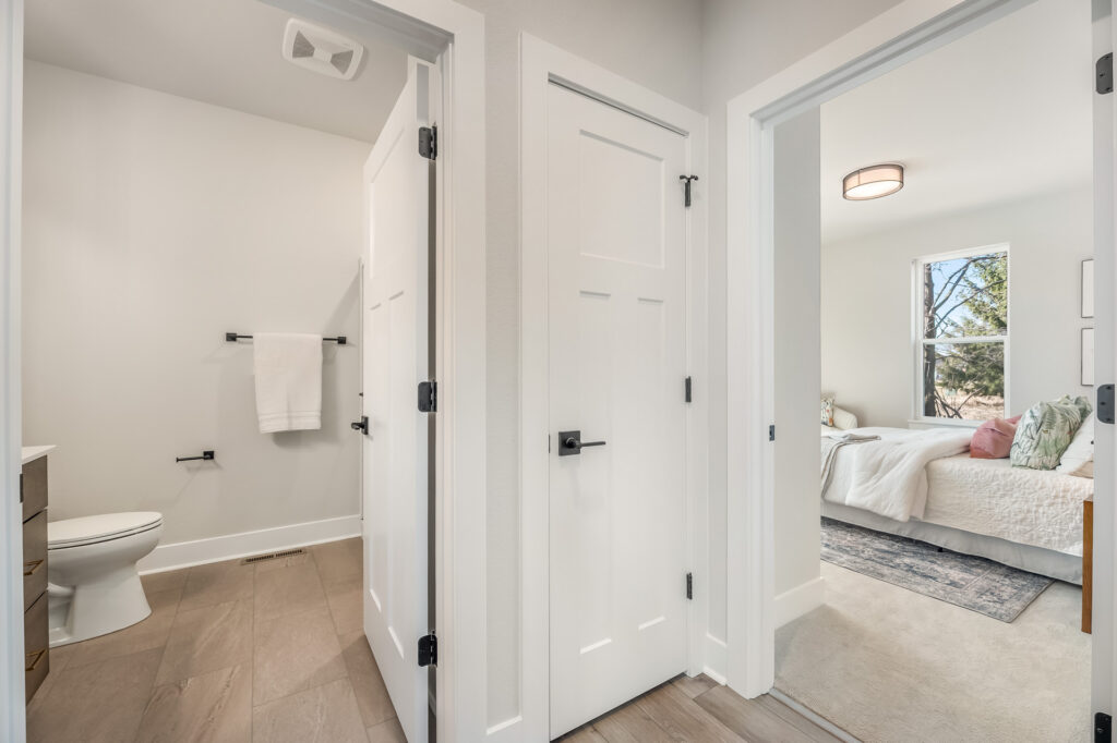 The Julia Foyer by Stepping Stone Homes WI